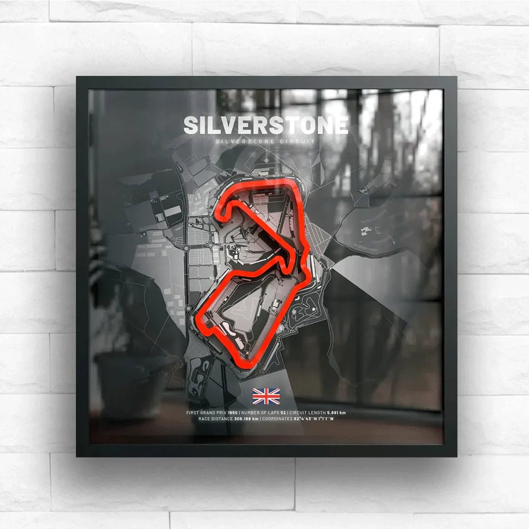 Great Britain // Silverstone Circuit SporticArt® Black Studio - SporticArt - SporticArt